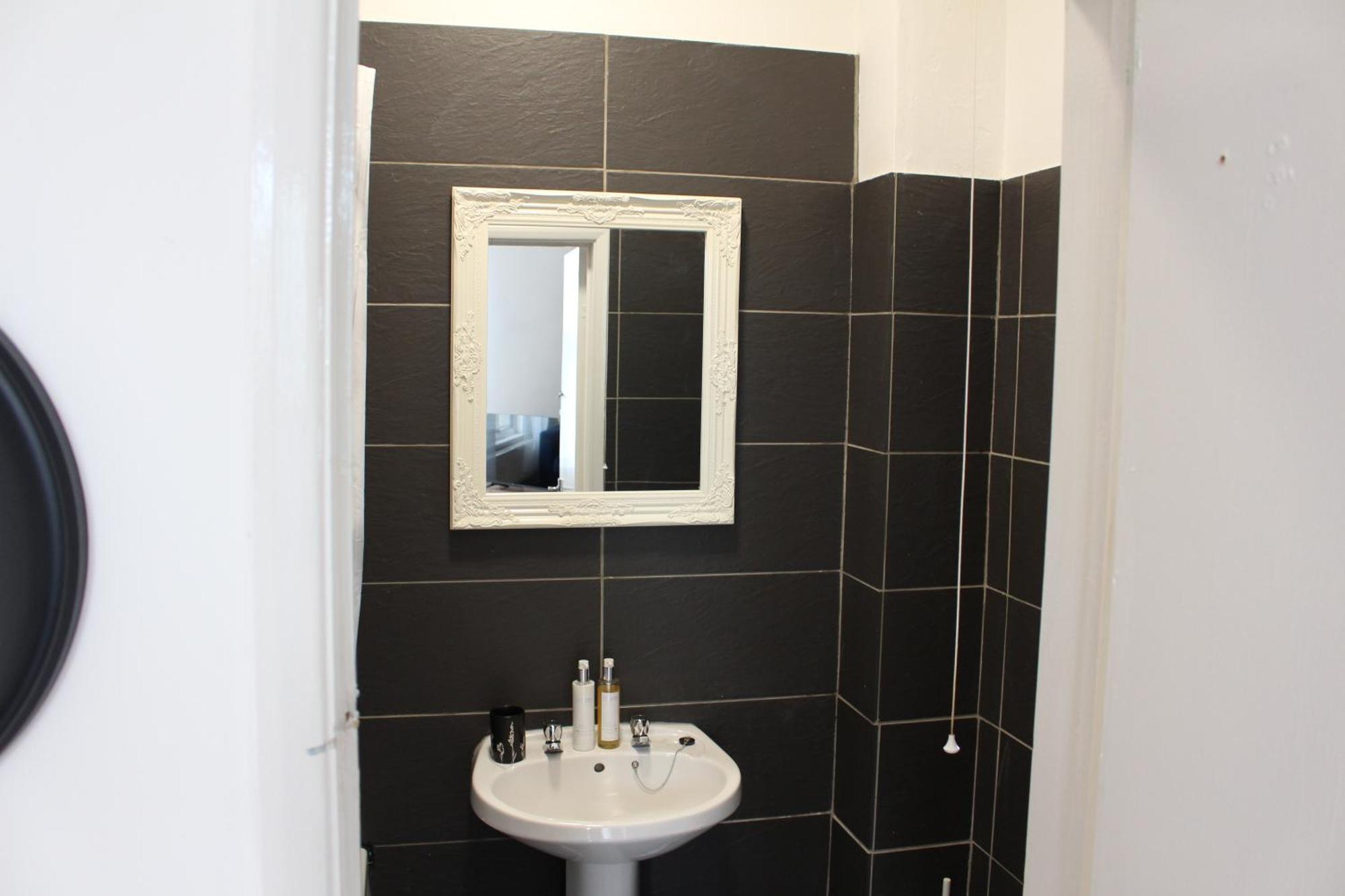 Flat 5, Westhill Apartment Leeds  Bagian luar foto